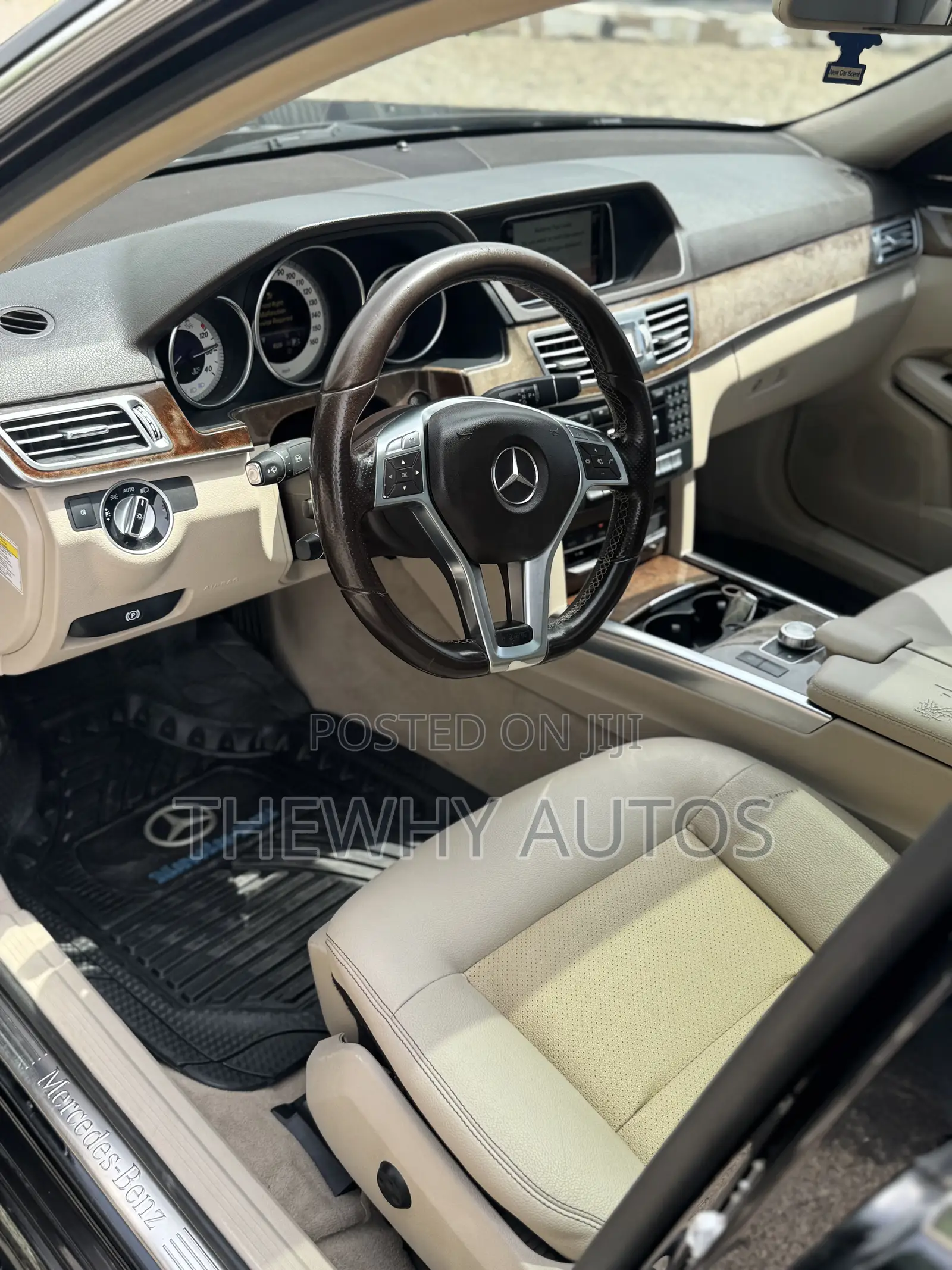 Mercedes-Benz E350 Base 4Matic Sedan AWD (3.5L 6cyl 7A) 2013 Black