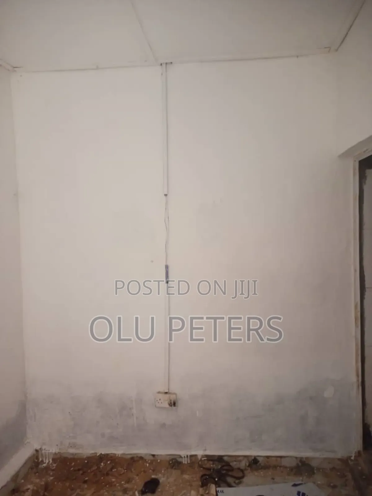 Studio Apartment in Oshinfolarin Yaba for sale