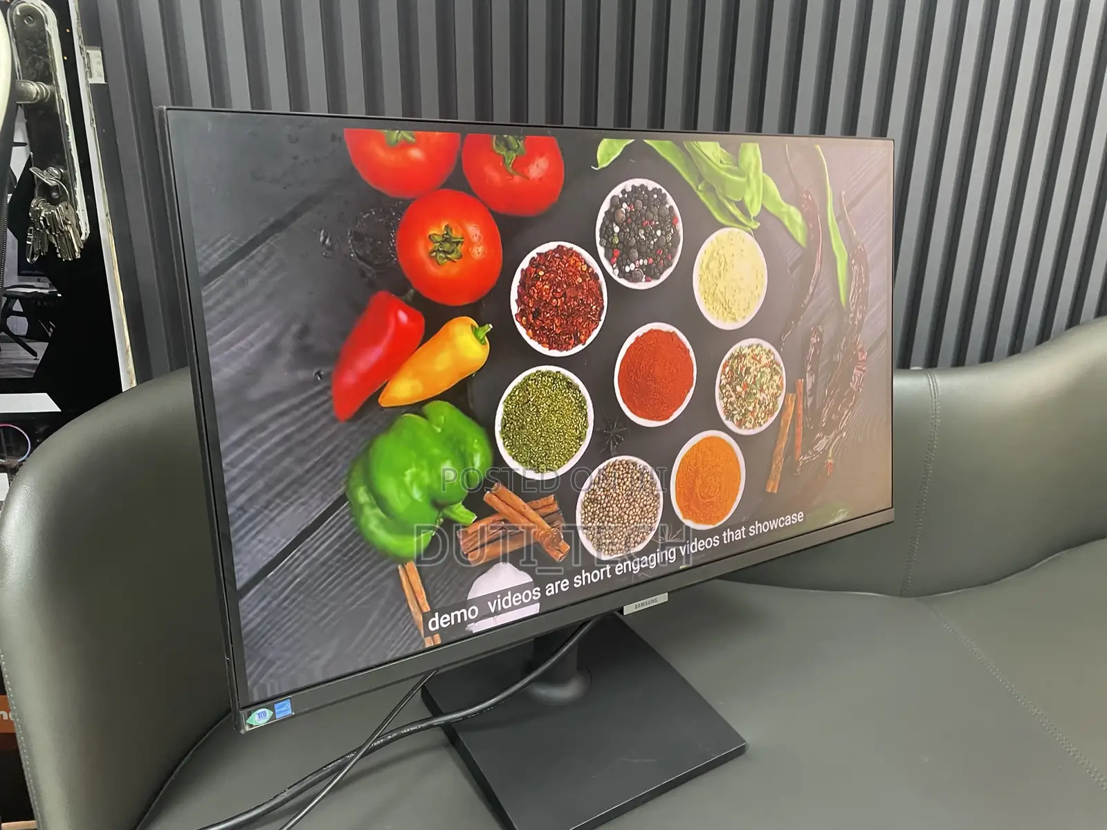 Samsung 27” QHD 1440p Usb-C Ips Monitor
