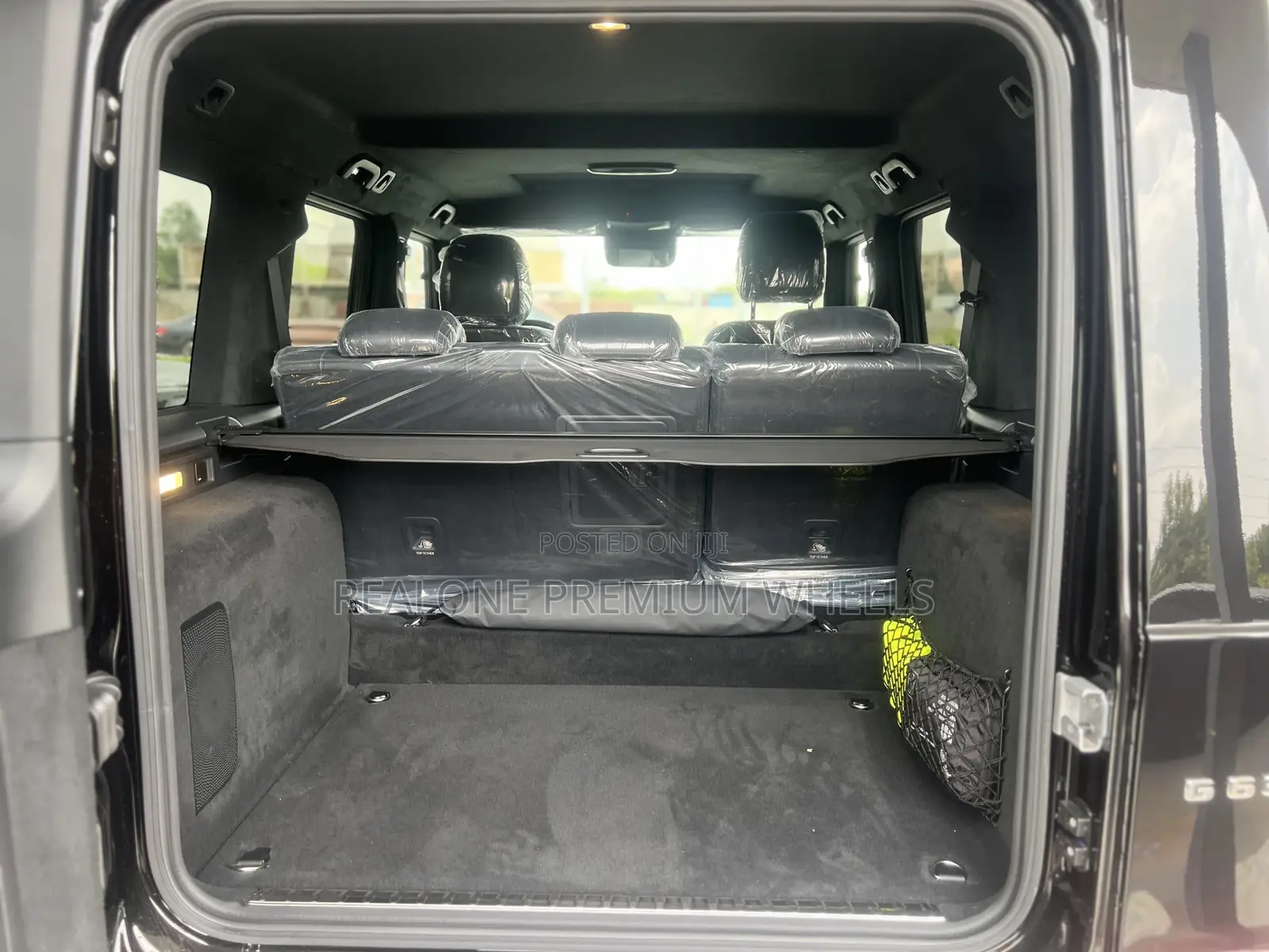 Mercedes-Benz G-Class 2025 Black