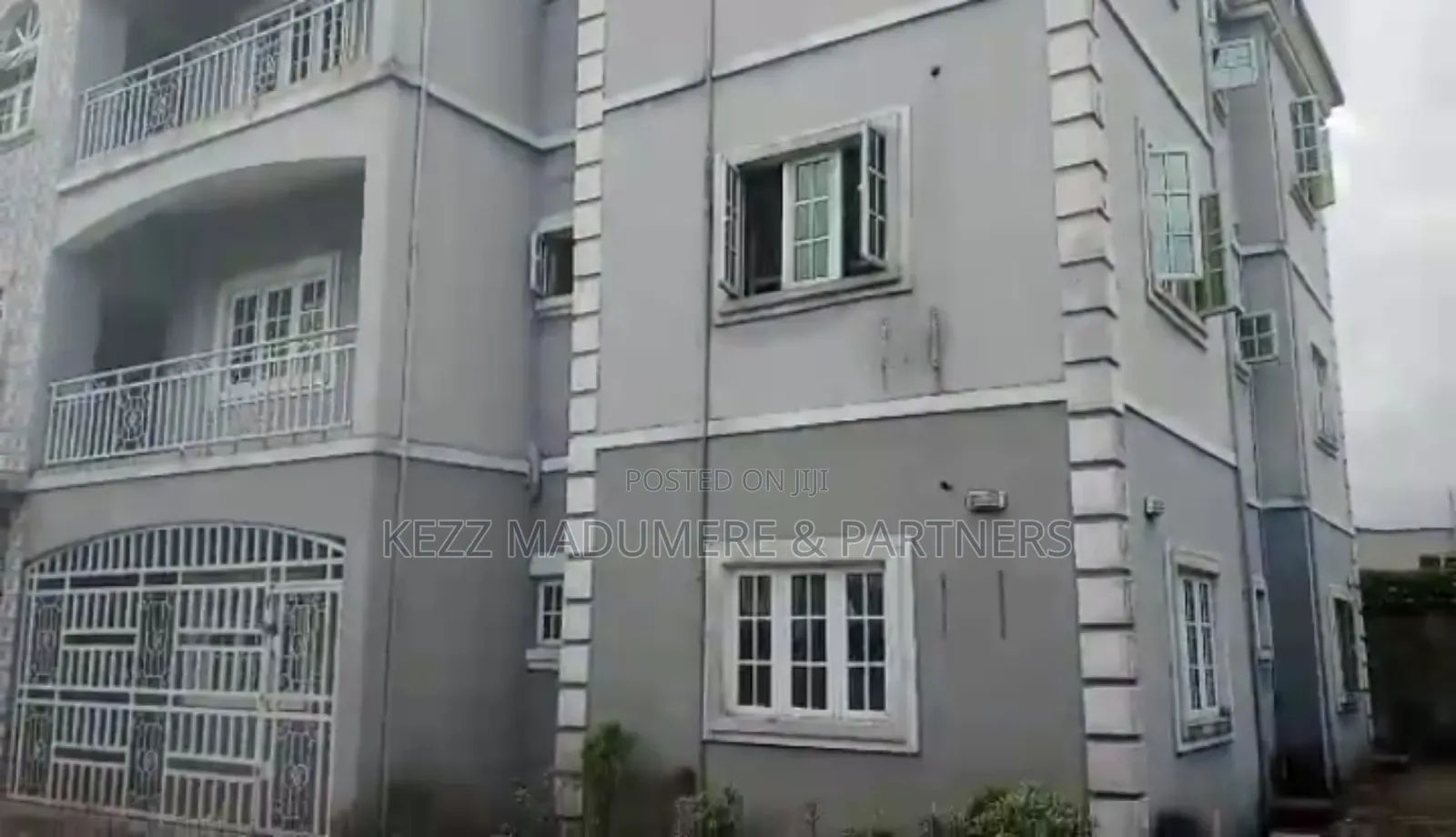 6bdrm Block of Flats in Mercyland, Near, Port-Harcourt for sale