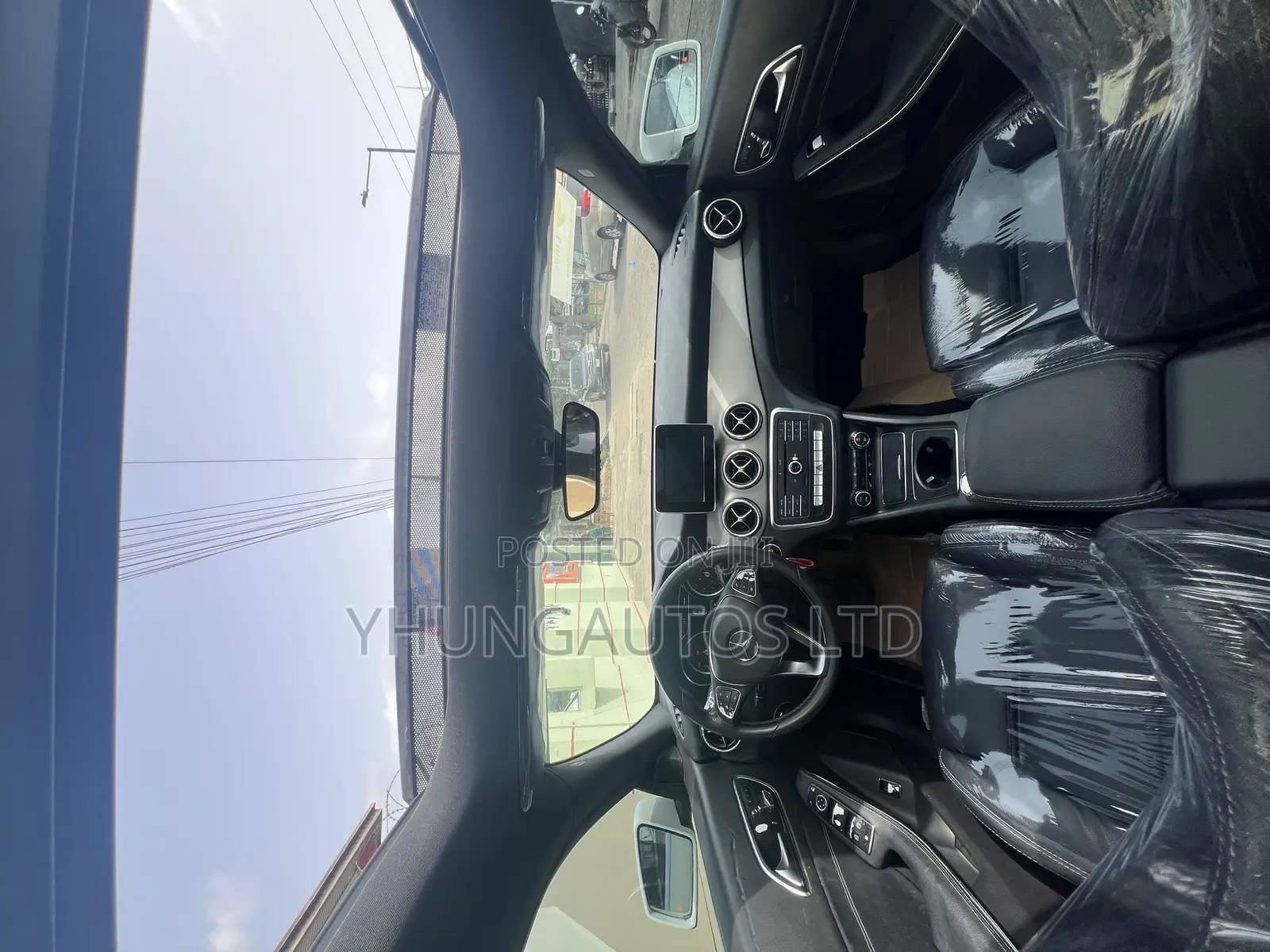 Mercedes-Benz CLA-Class CLA 250 4MATIC Sedan 2018 White