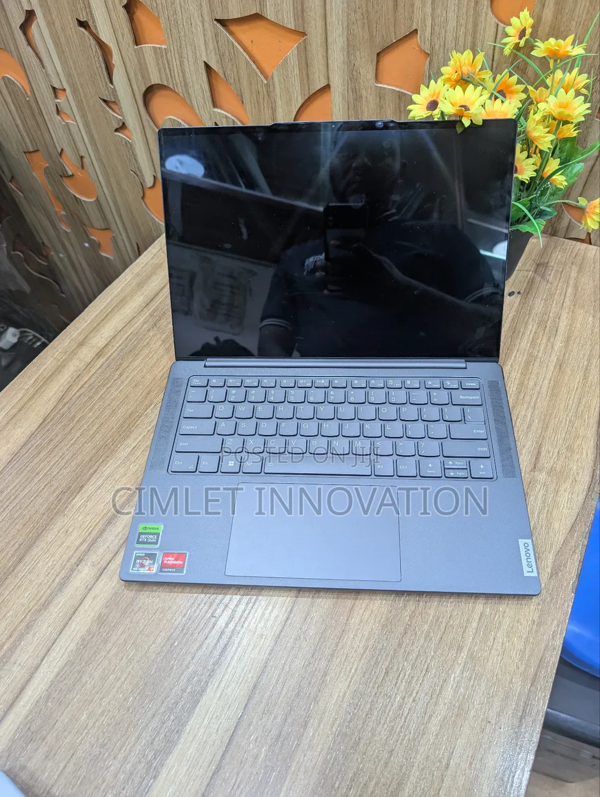 Laptop Lenovo IdeaPad 5 Slim 13th Gen I7 16GB AMD Ryzen 7 SSD 512GB