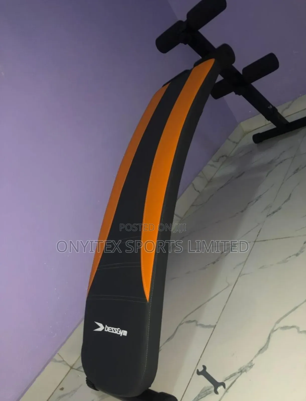 Commercial Sit Up Bench