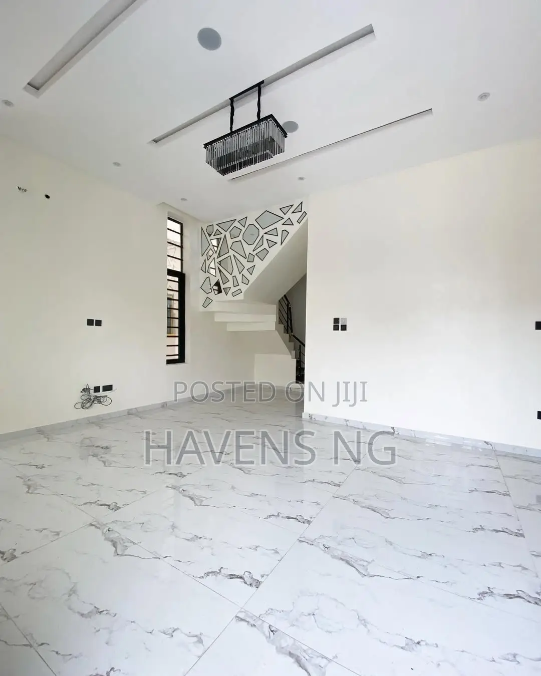 4bdrm Duplex in Lekki Phase 2 for sale