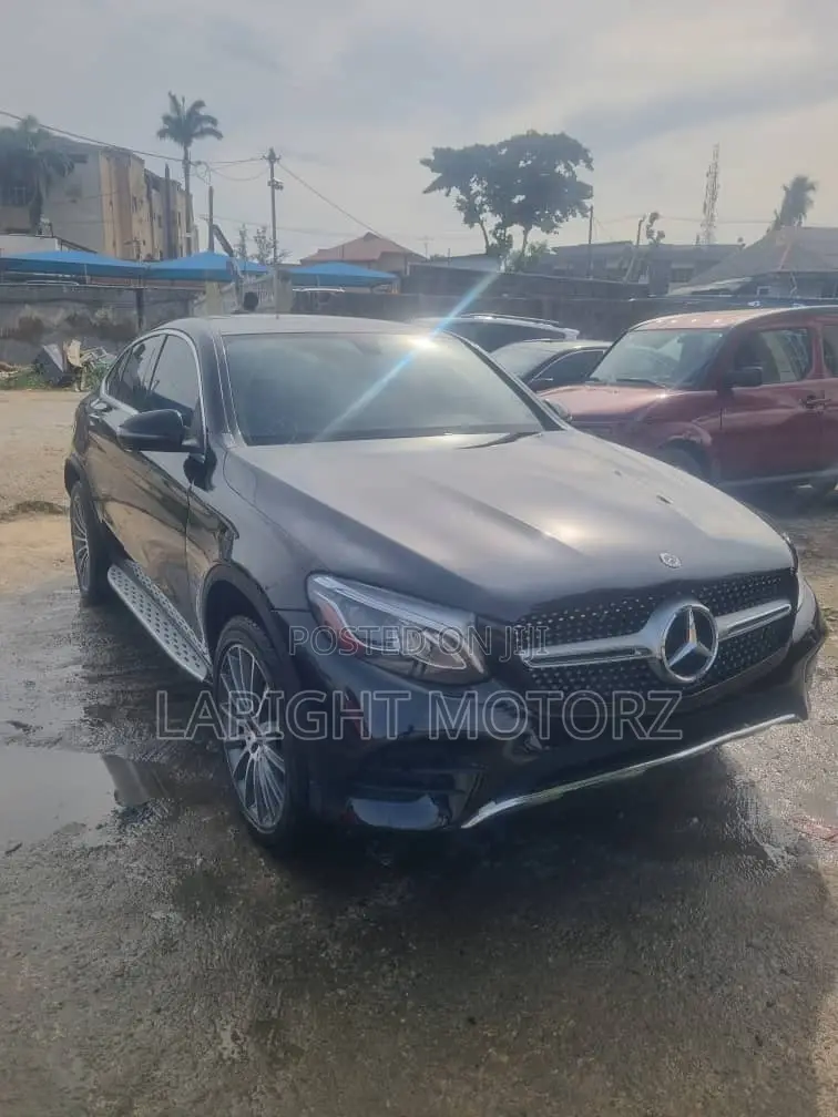 Mercedes-Benz GLC-Class 2017 Black