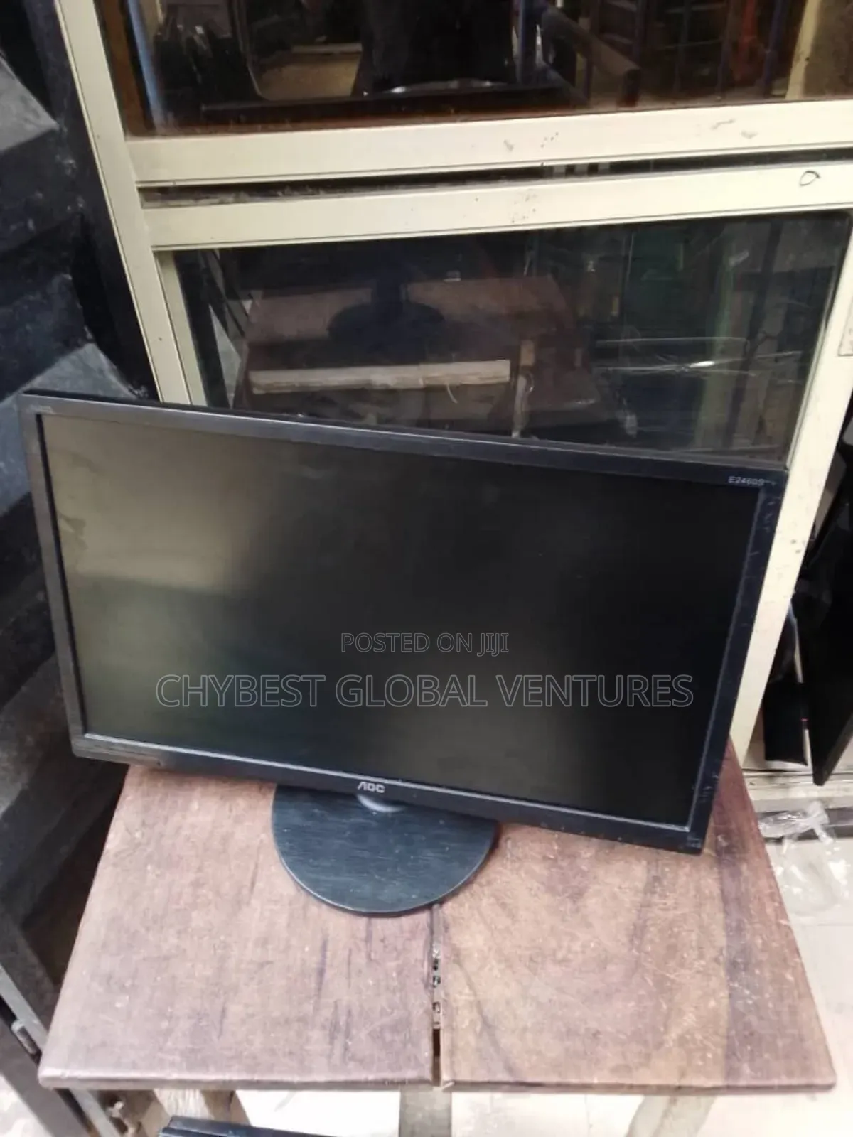24 Inches Aoc Monitor