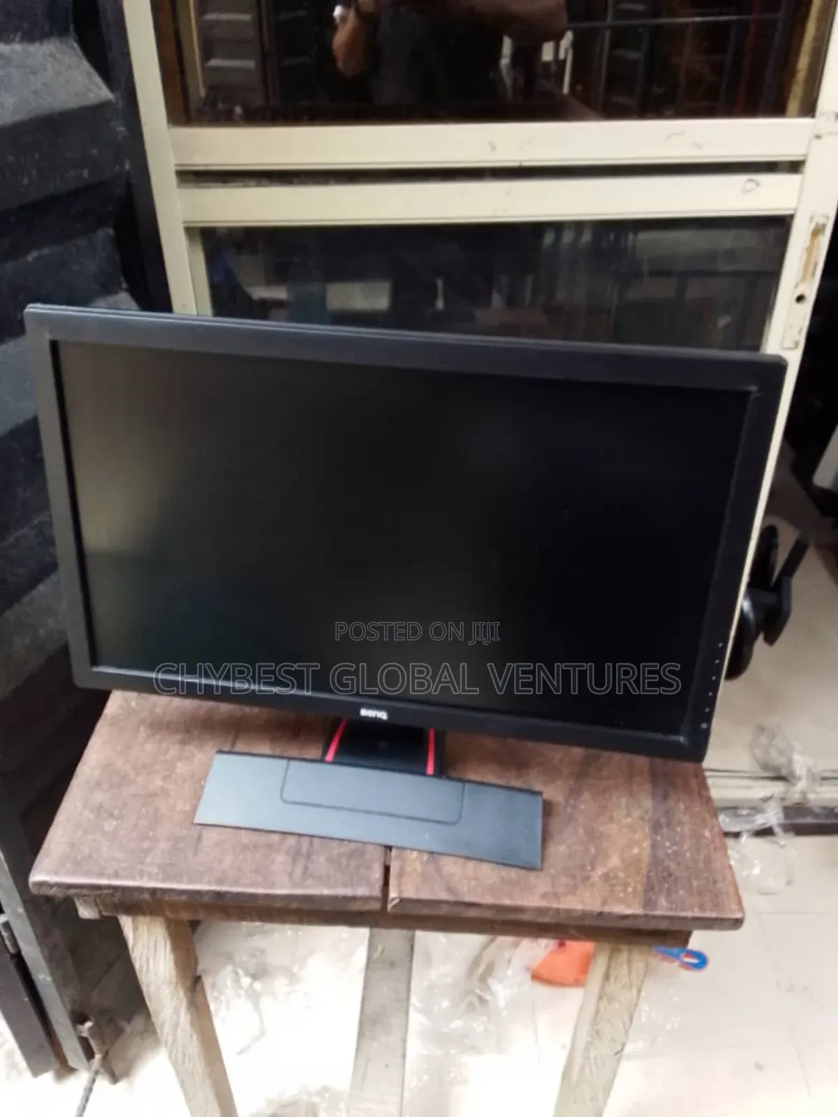 24 Inches Benq Monitor