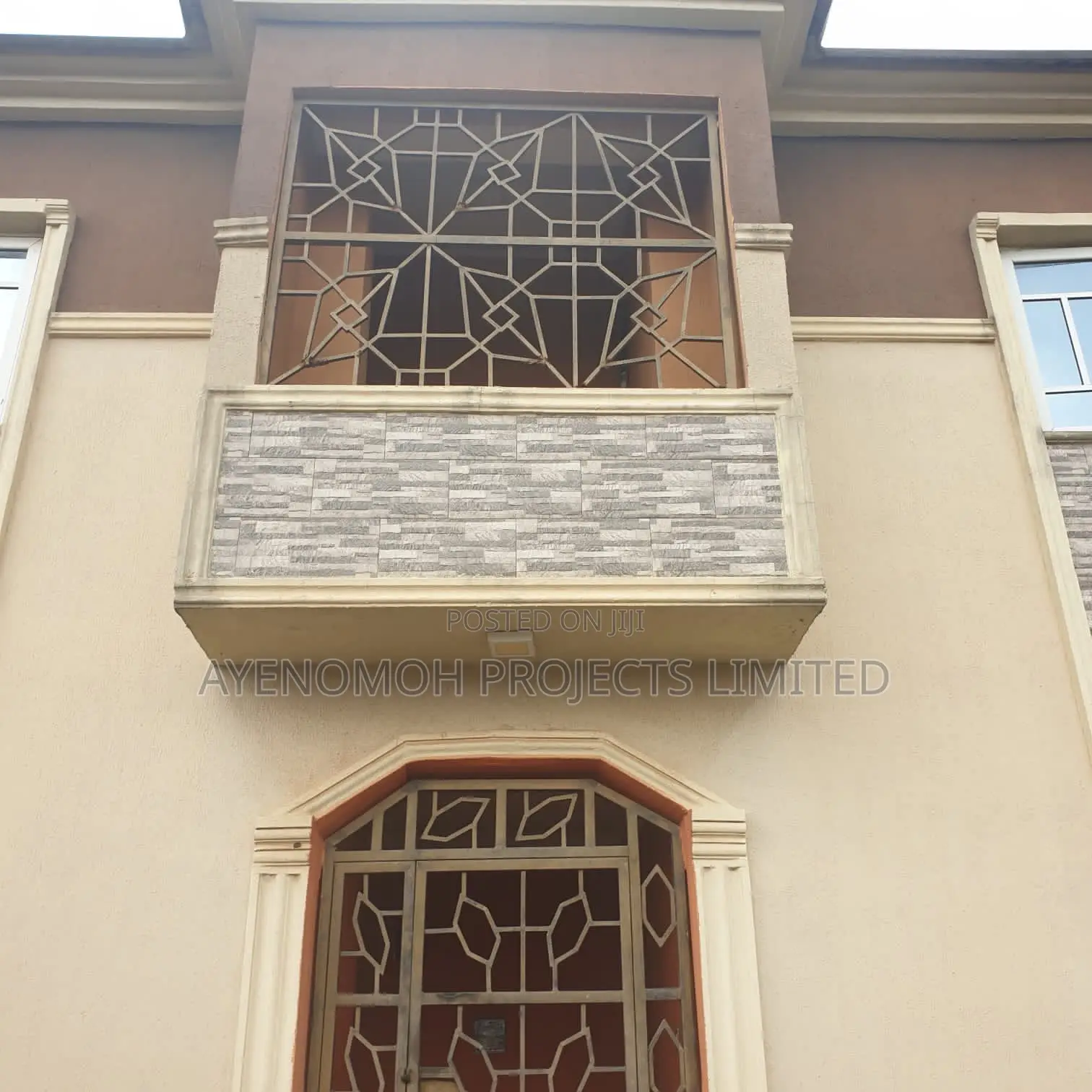 5bdrm Duplex in Ado-Odo/Ota for sale