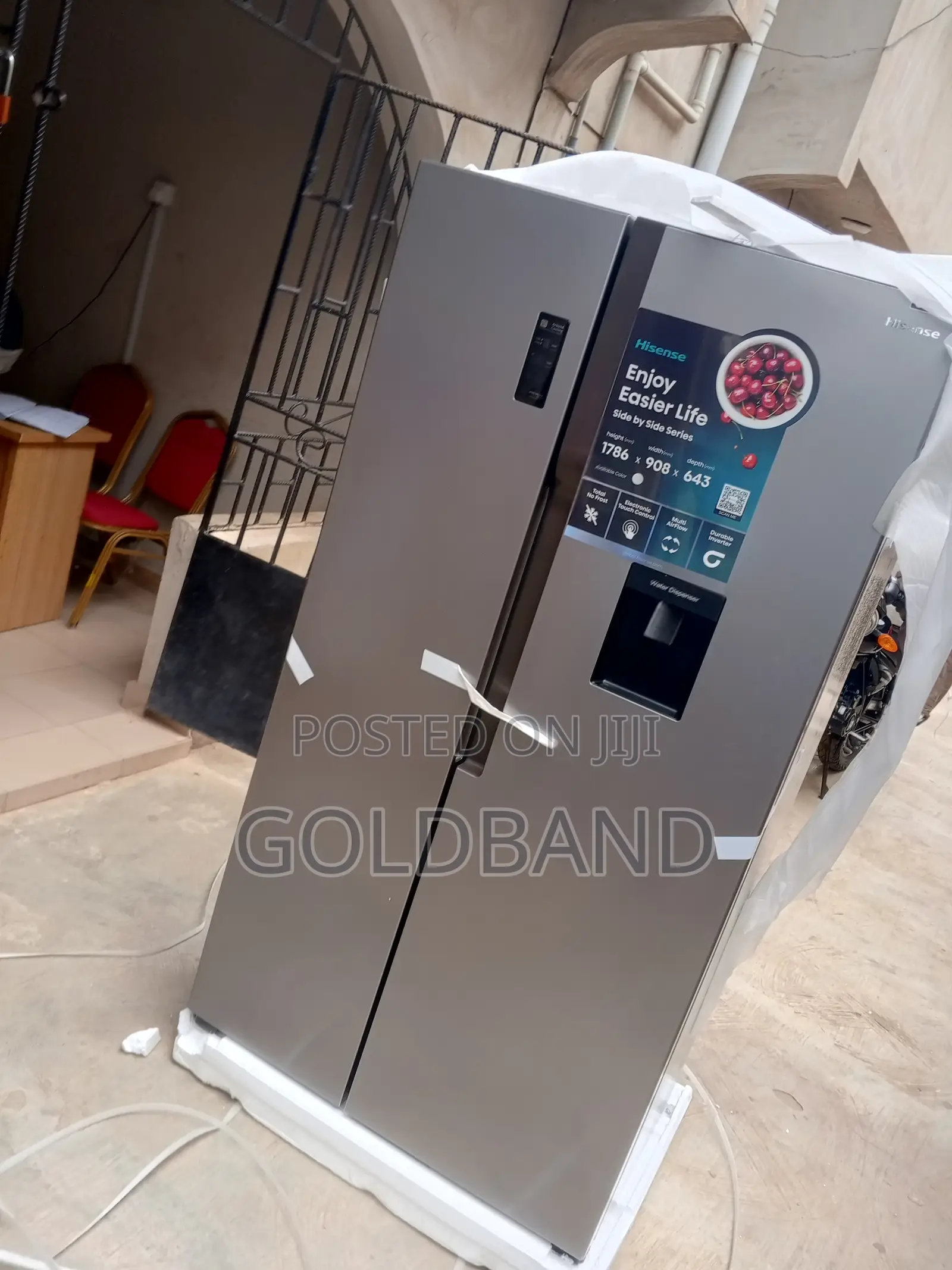 Hisense Rc-67ws Side by Side Refrigerator + Water Dispenser