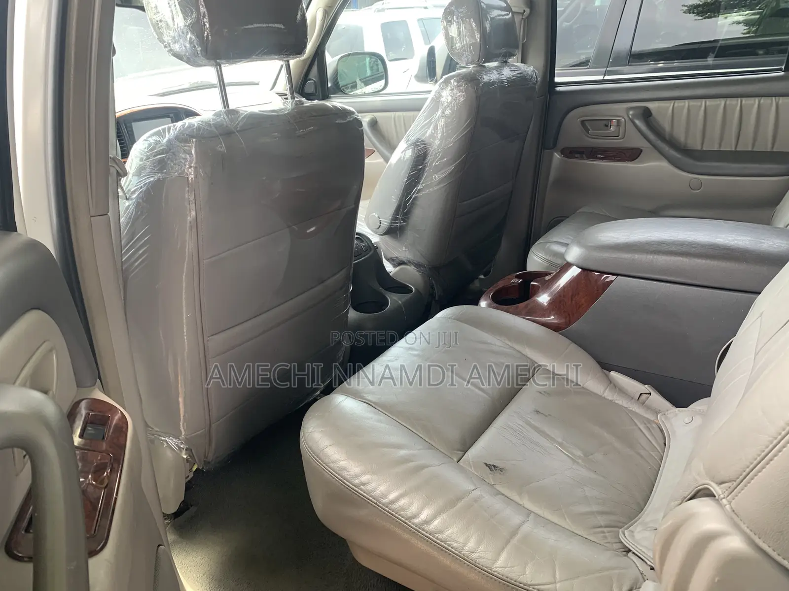Toyota Sequoia Limited 4dr SUV 4WD (4.7L 8cyl 5A) 2007 White