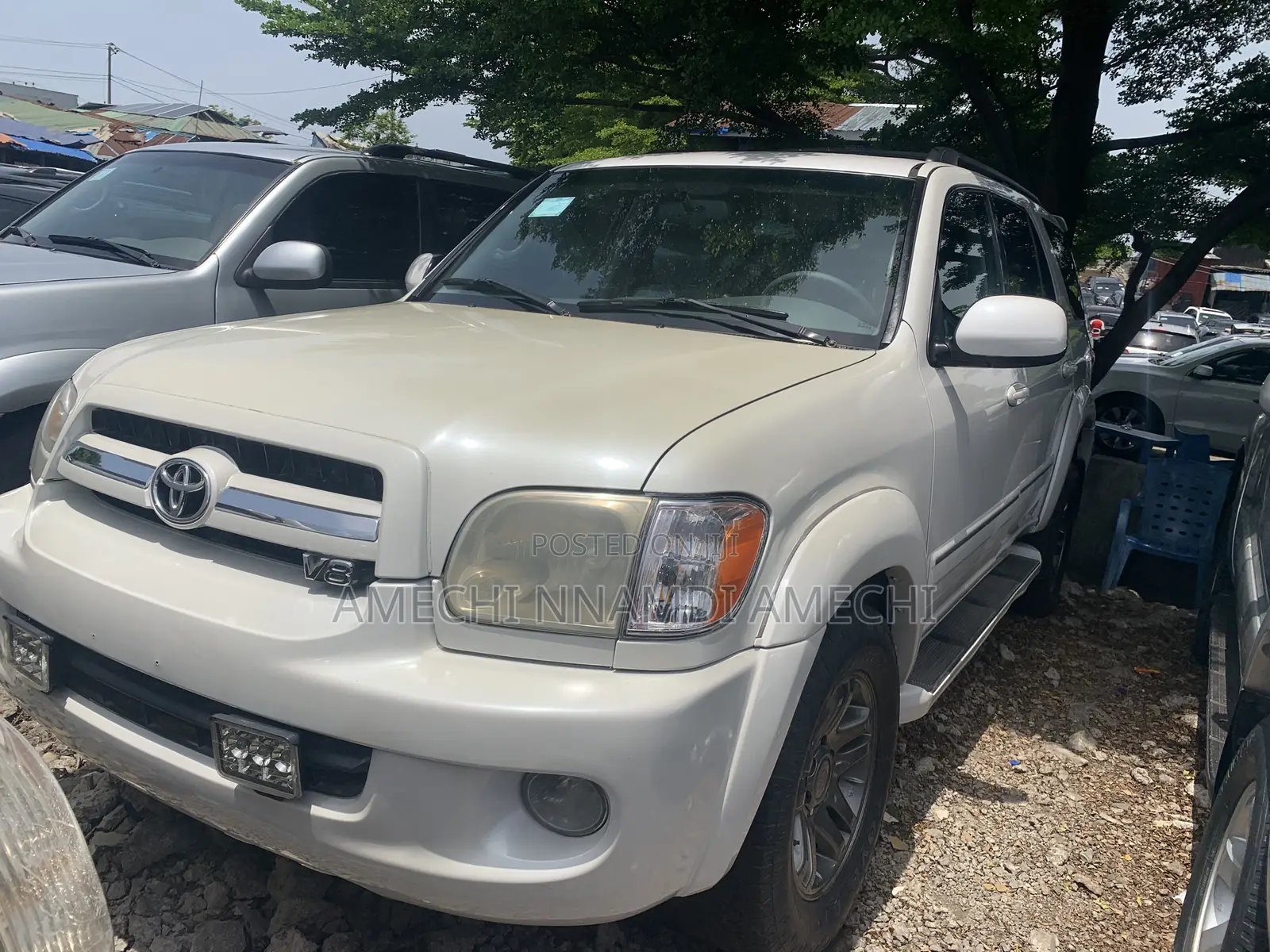 Toyota Sequoia Limited 4dr SUV 4WD (4.7L 8cyl 5A) 2007 White