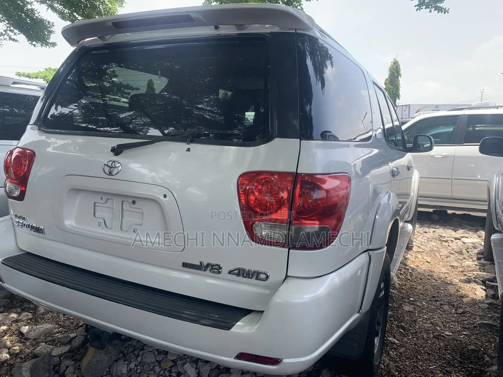 Toyota Sequoia Limited 4dr SUV 4WD (4.7L 8cyl 5A) 2007 White