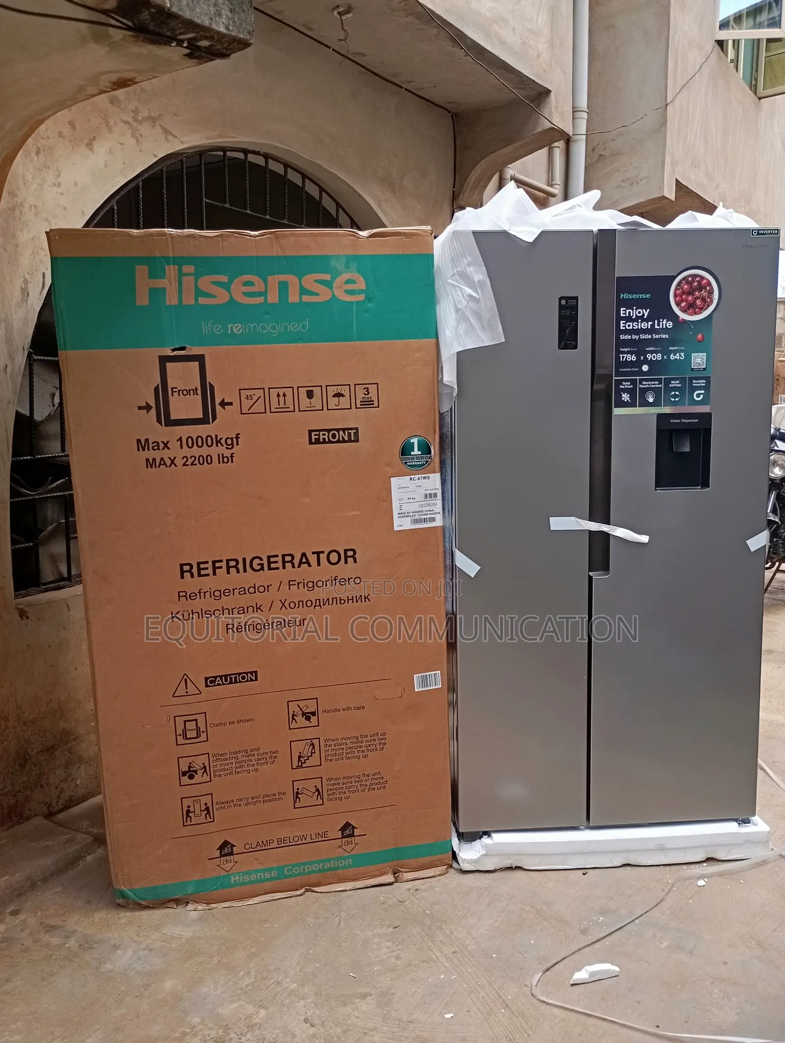 Hisense Side by Side Deco-Inspired Refrigerator Rc-67ws