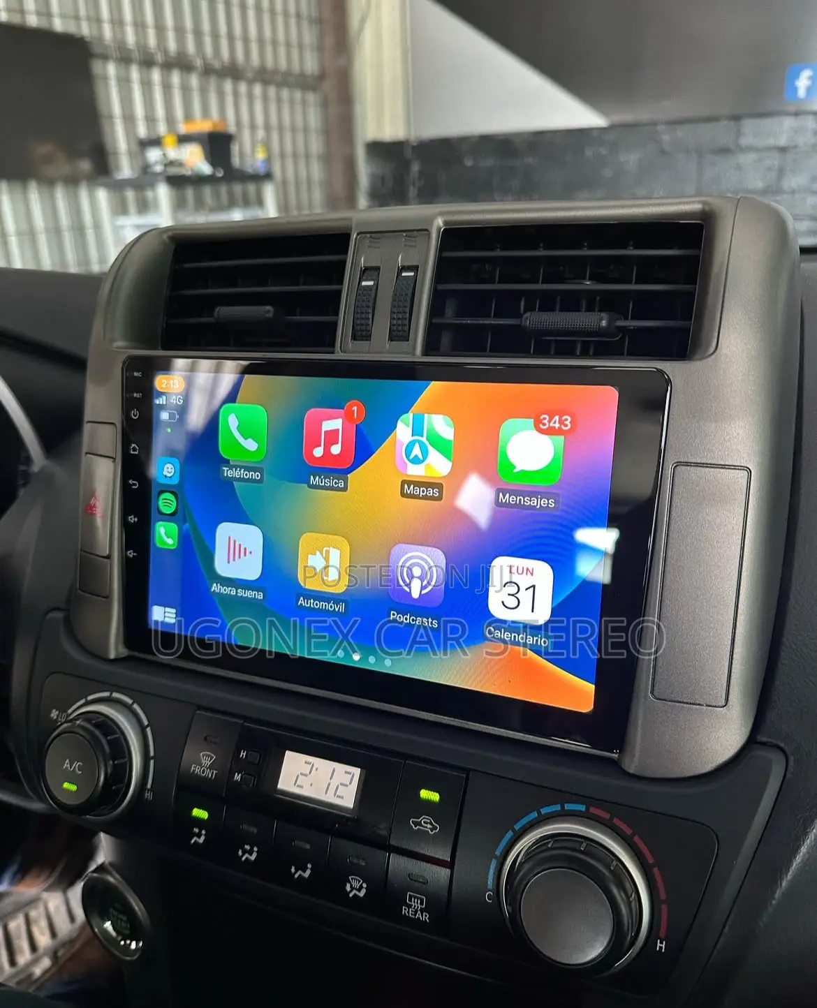 2010-15 Toyota Land Cruiser Prado Android Device