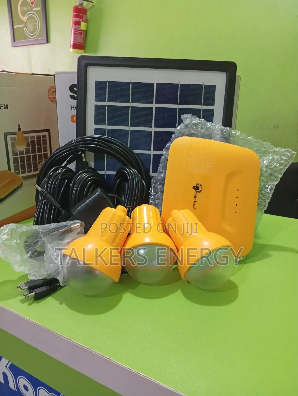 Solar Rechargeable Min Home Lighting System