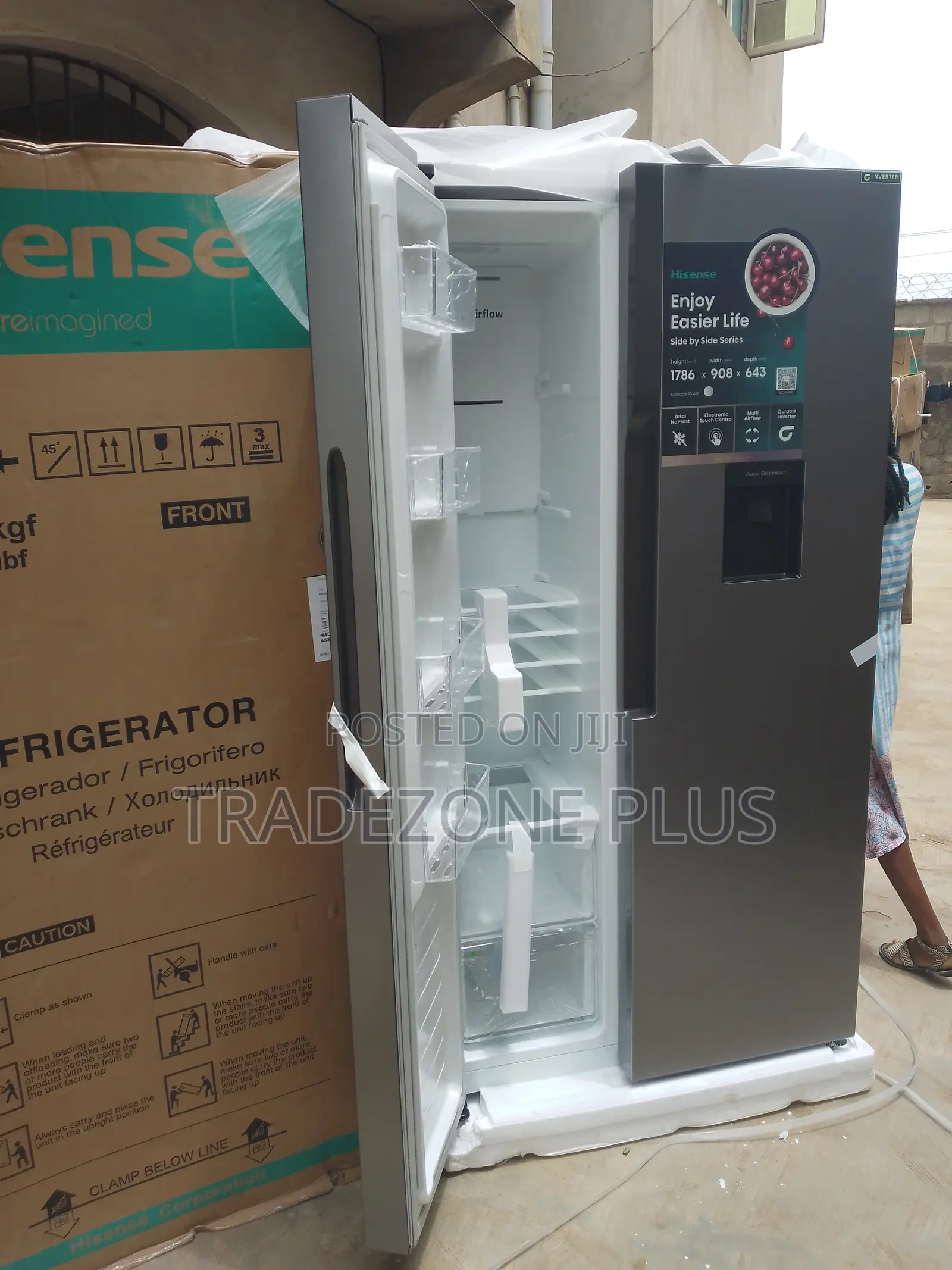 Hisense Rc-67ws Energy-Efficient Cooling Side by Side