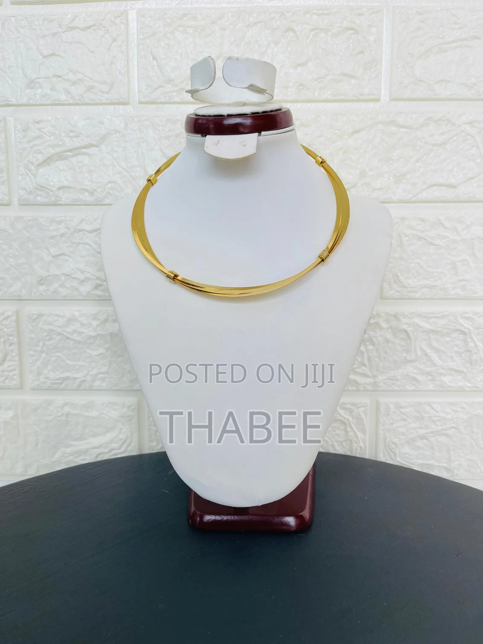 Non Tarnished Gold and Silver Replica