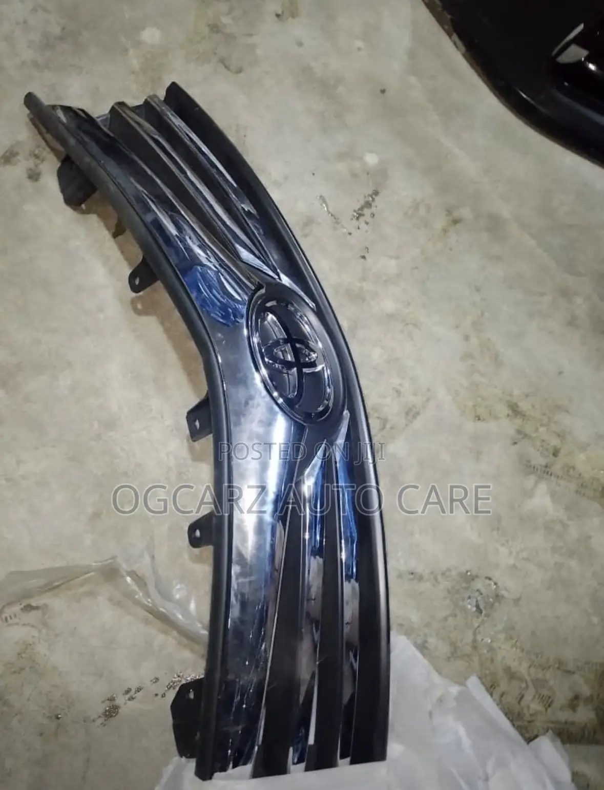 Front Grill Corolla 2014 South Available