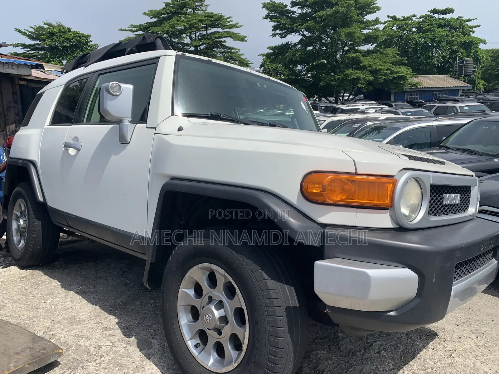 Toyota FJ Cruiser 2015 White