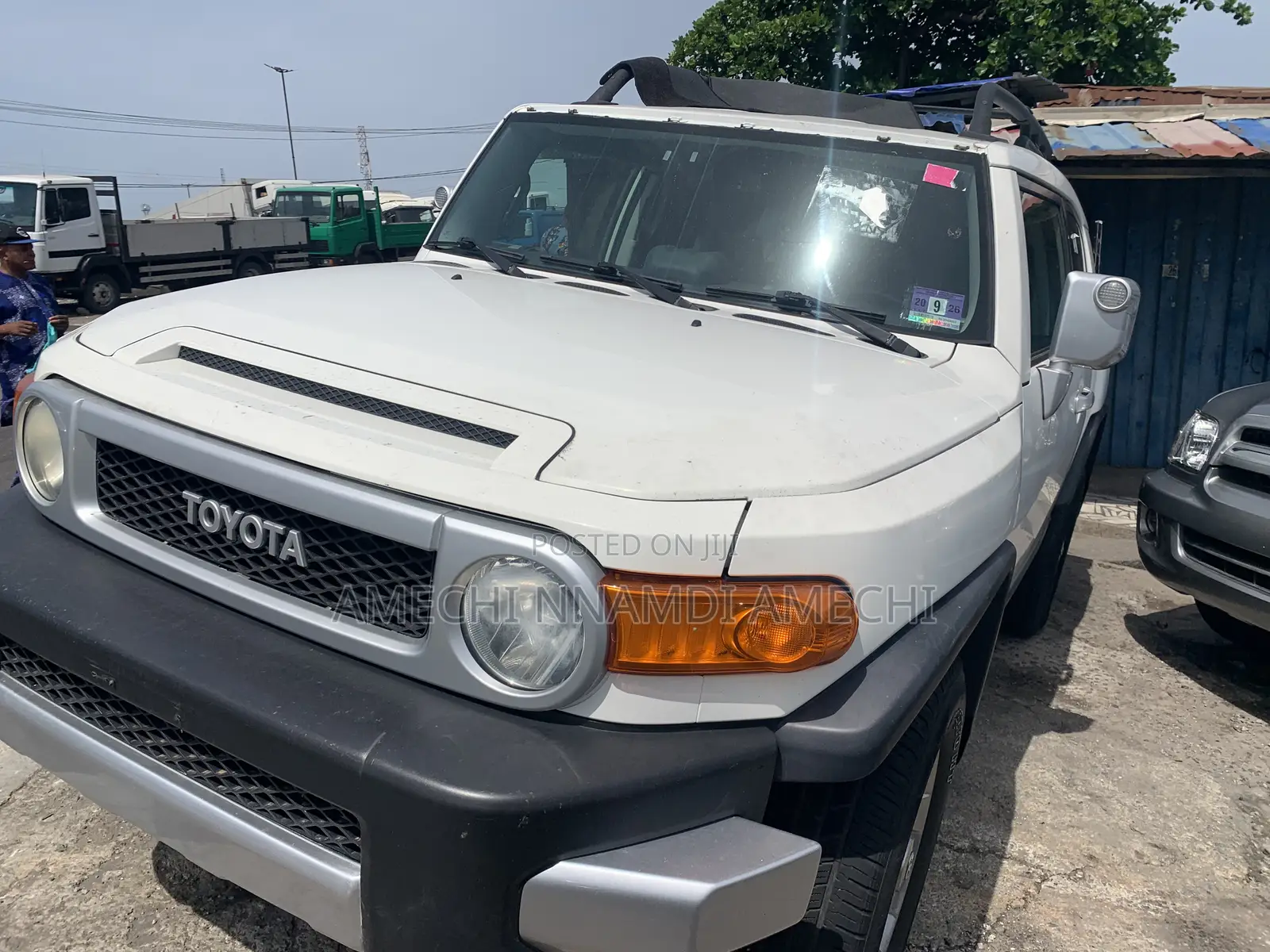 Toyota FJ Cruiser 2015 White