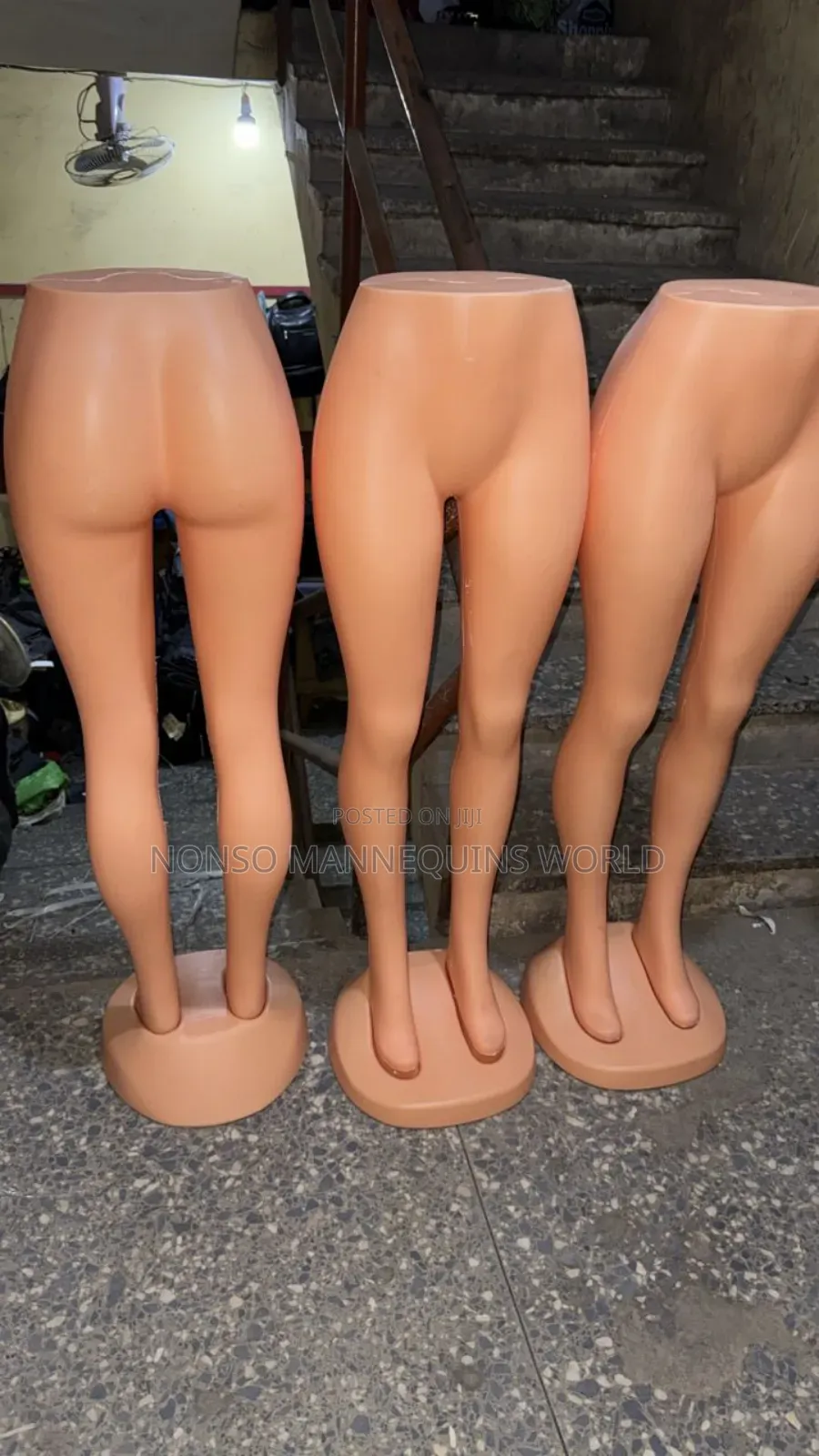 Plastic Half Waist Female Mannequin