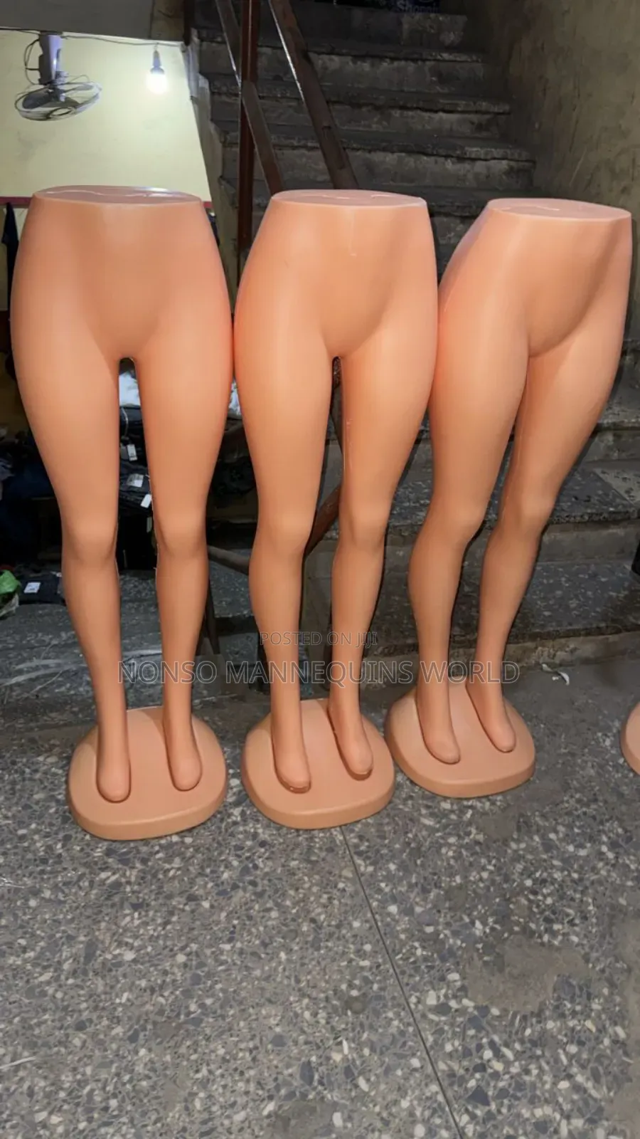 Plastic Half Waist Female Mannequin