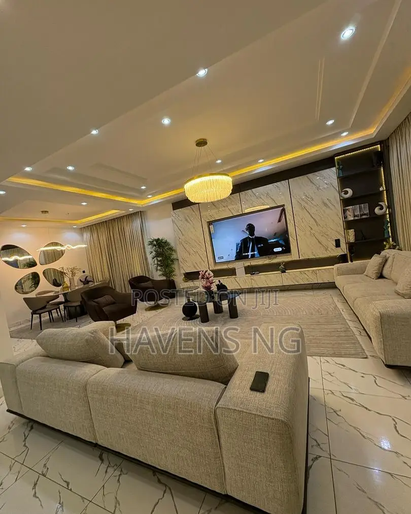 Luxury 3-Bedroom Terrace Duplex With Private Cinema