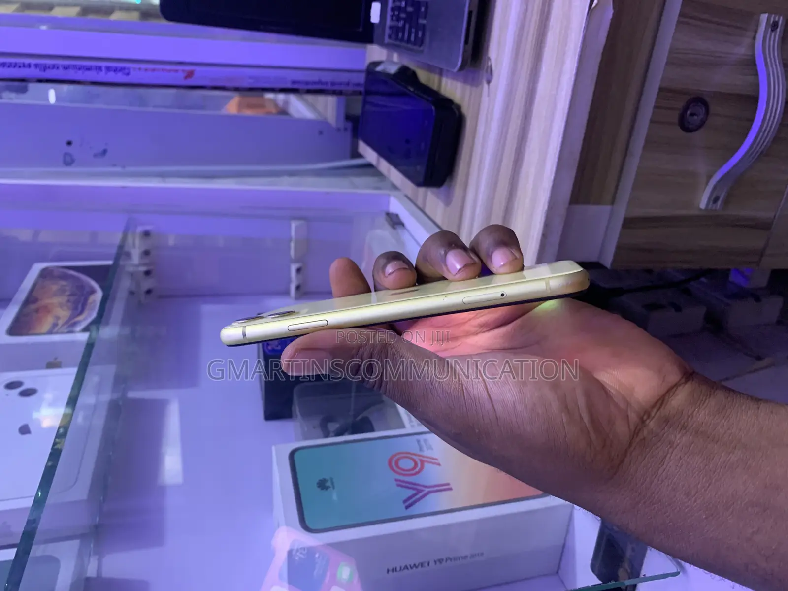 Apple iPhone 11 128 GB Yellow