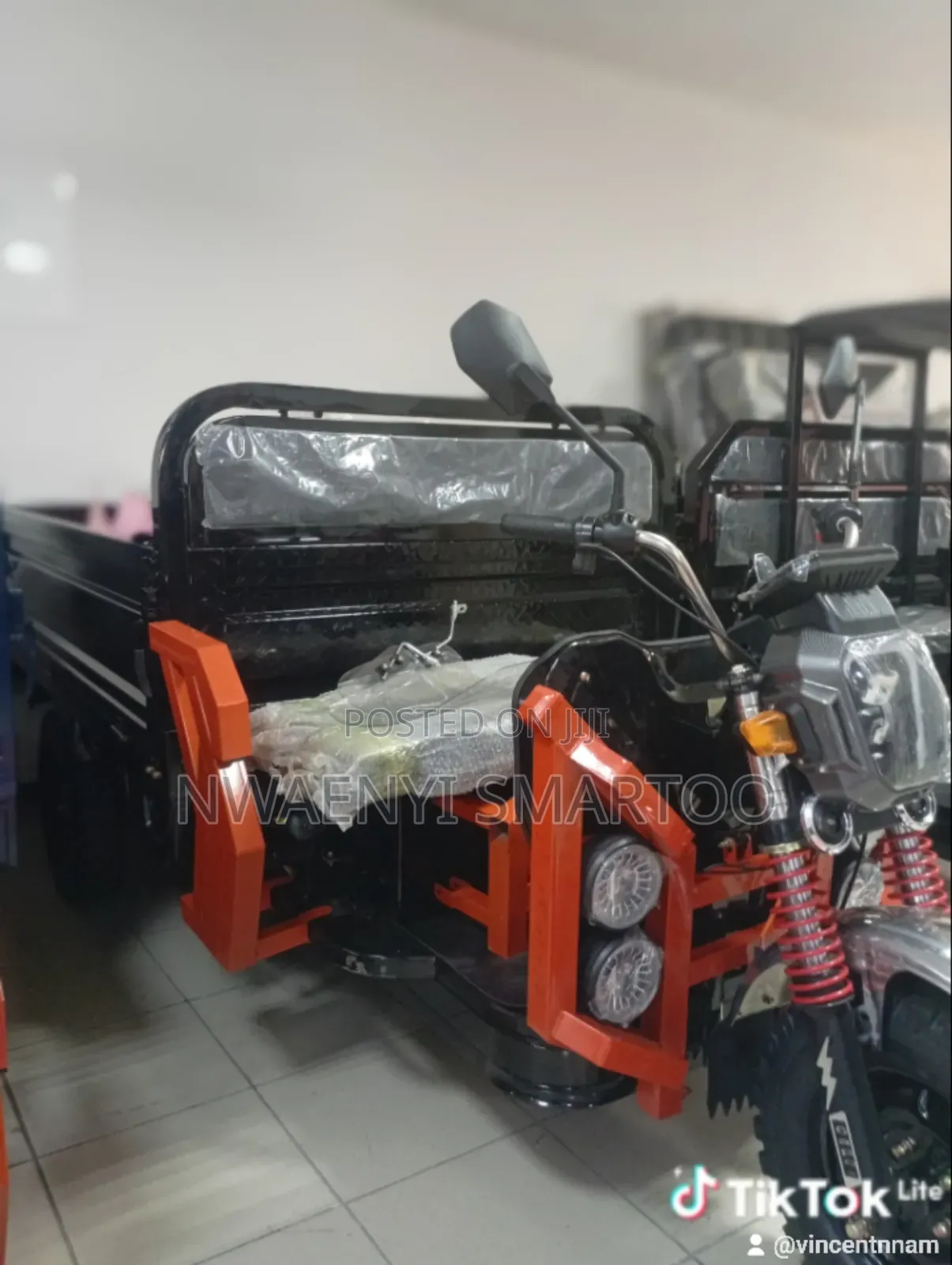 1800w Battery Cargo Tri Cycle