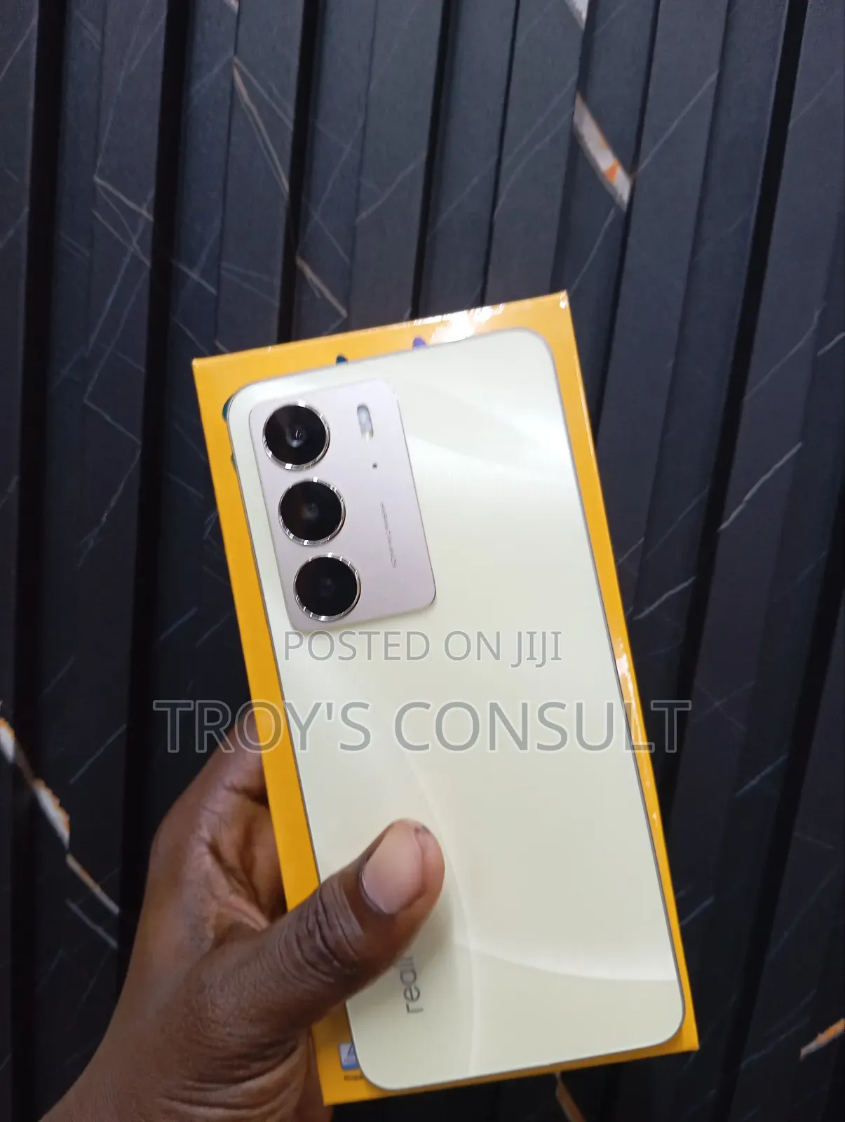 New Realme C75 256 GB Orange