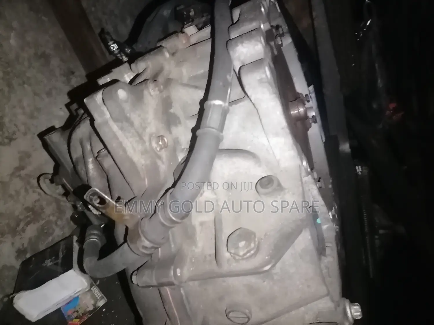 Chrysler 200 Gear Box Available