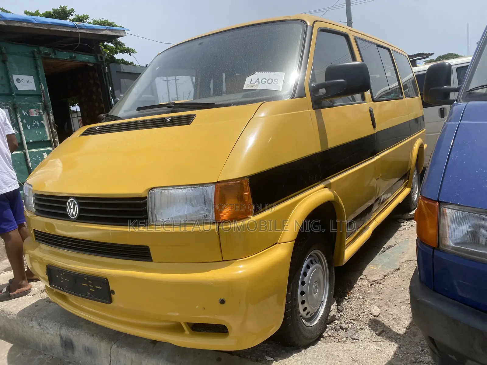 Volkswagen Transporter 2003 Yellow
