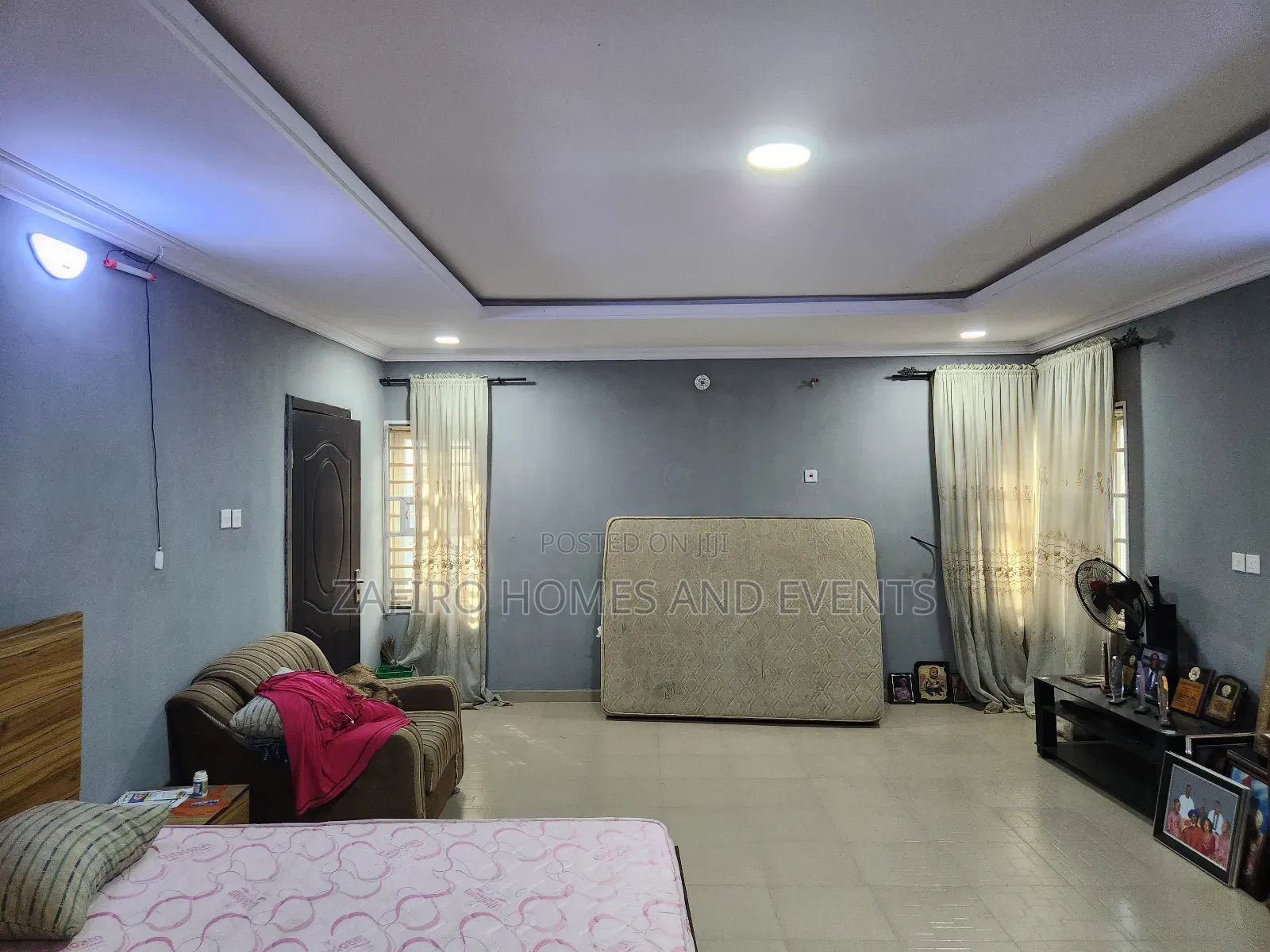 6bdrm Duplex in Ire Akari Estate, Akala Express for sale