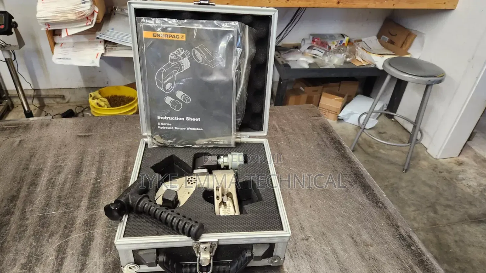 Enerpac S1500 3/4" Square Drive Hydraulic Torque Wrench