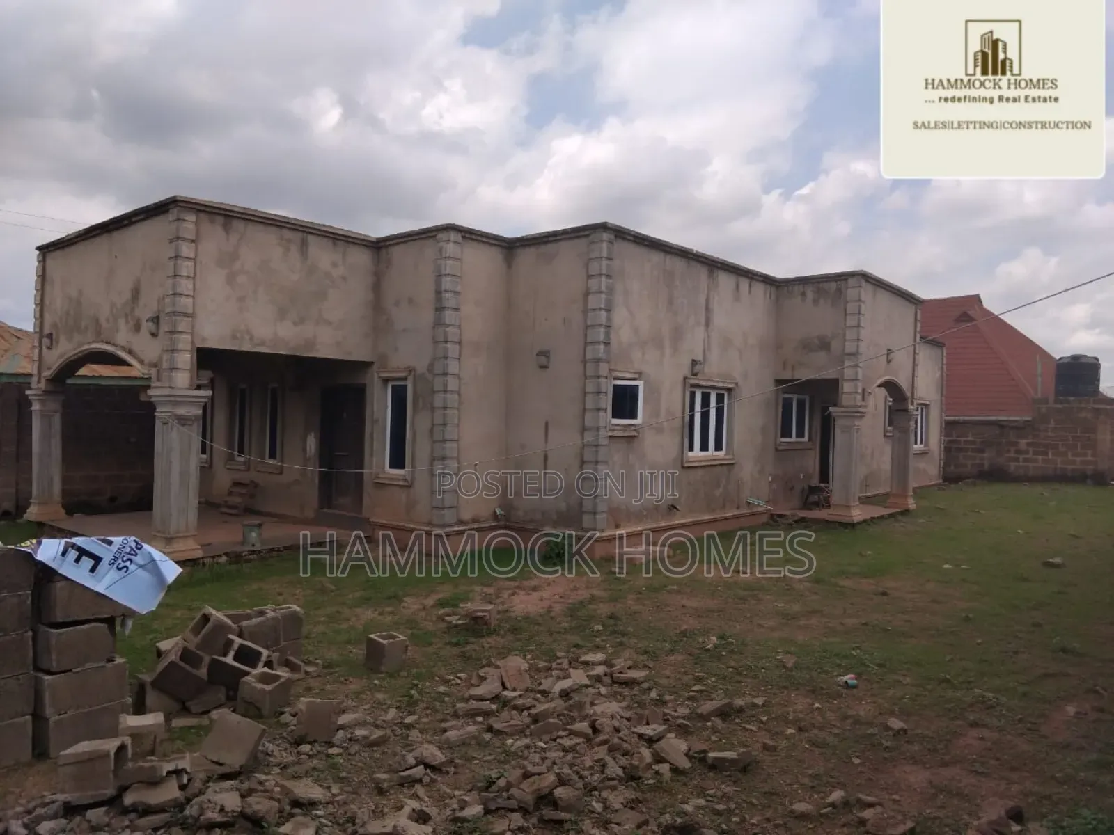 3bdrm Bungalow in Wisdom Estate, Akobo for sale