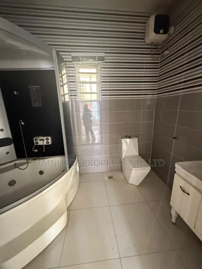 Studio Apartment in Lekki for rent