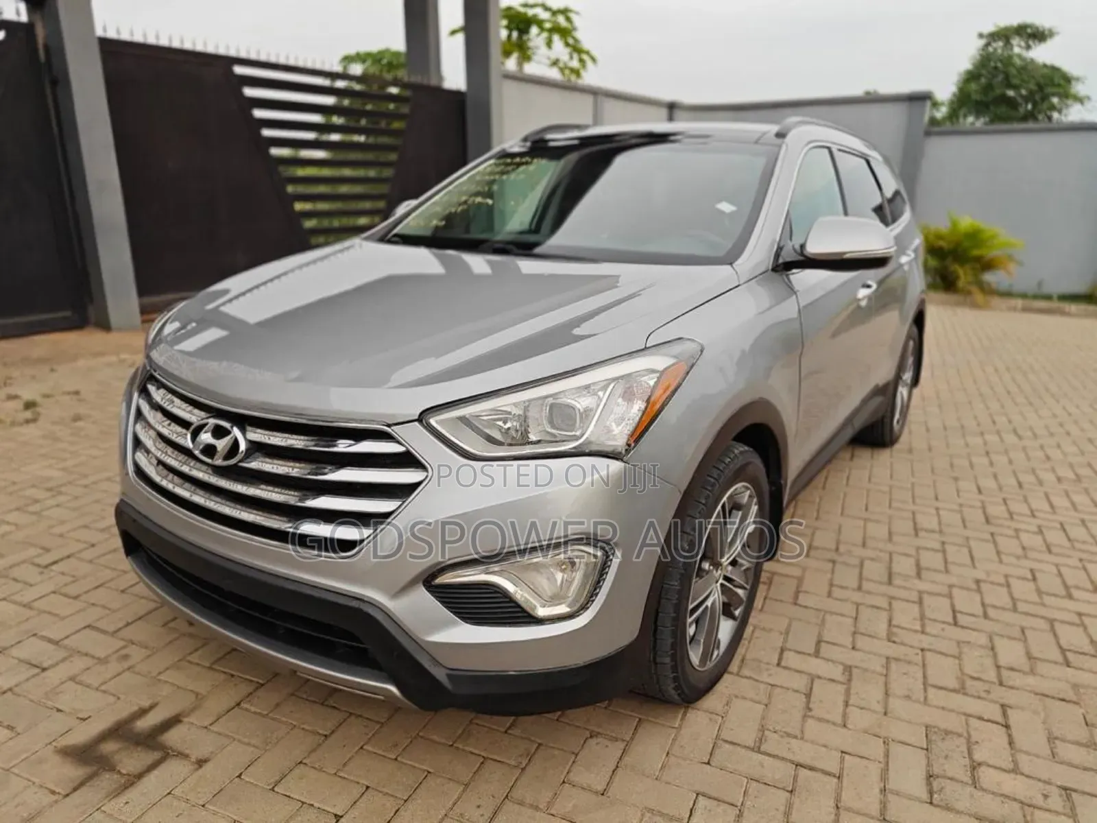 Hyundai Santa Fe Limited 4dr SUV AWD (3.3L 6cyl 6A) 2014 Silver