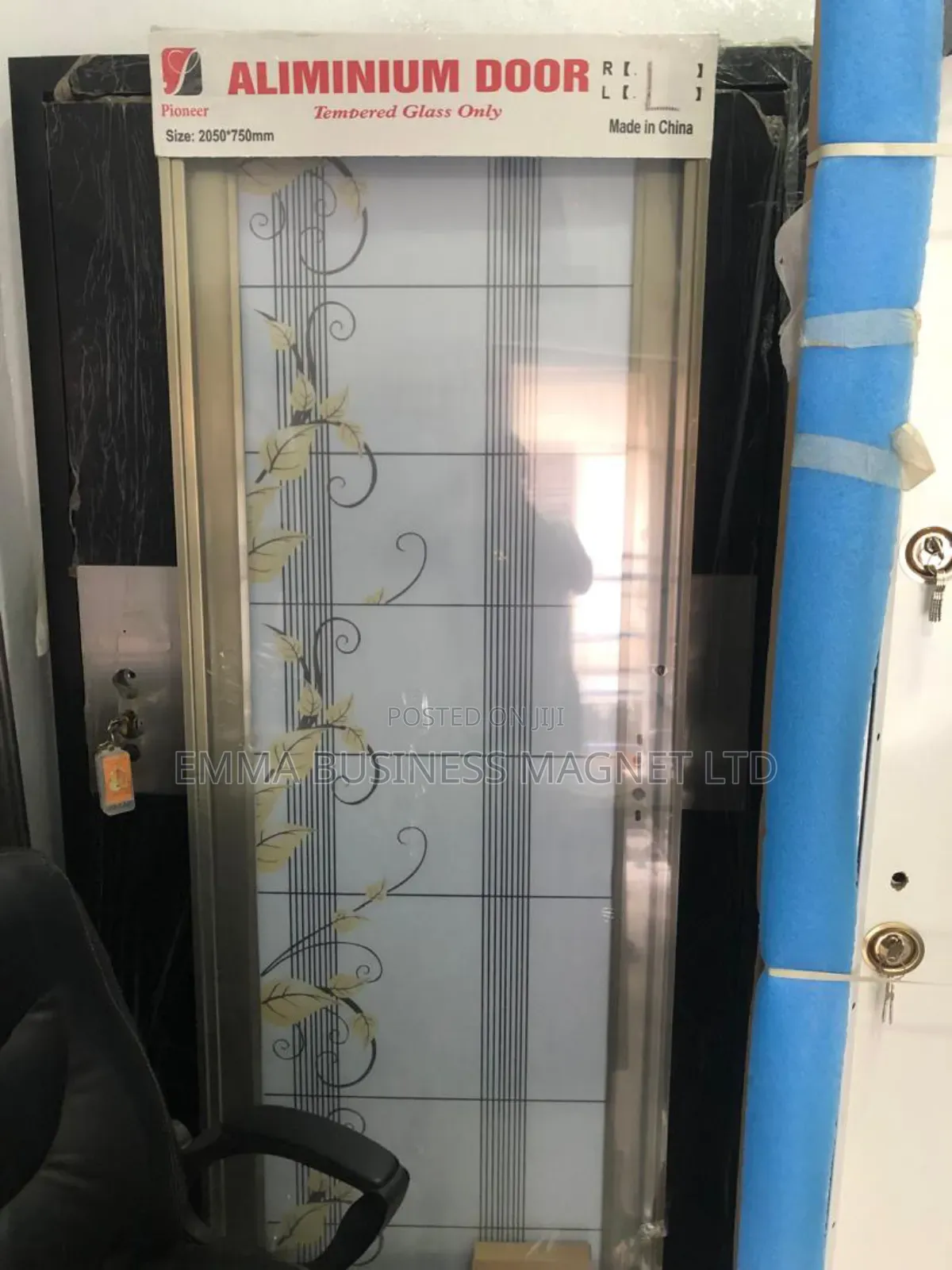 High Quality Aluminum Glass Toilet Doors 