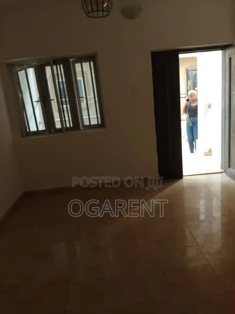 2bdrm Apartment in Airport Rd, Benin City for rent