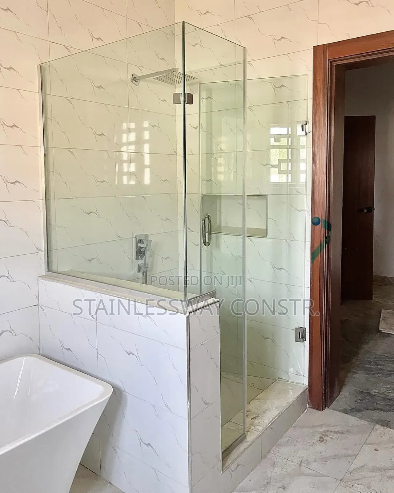 Transform Your Bath With Our Shower Glass Cubicles