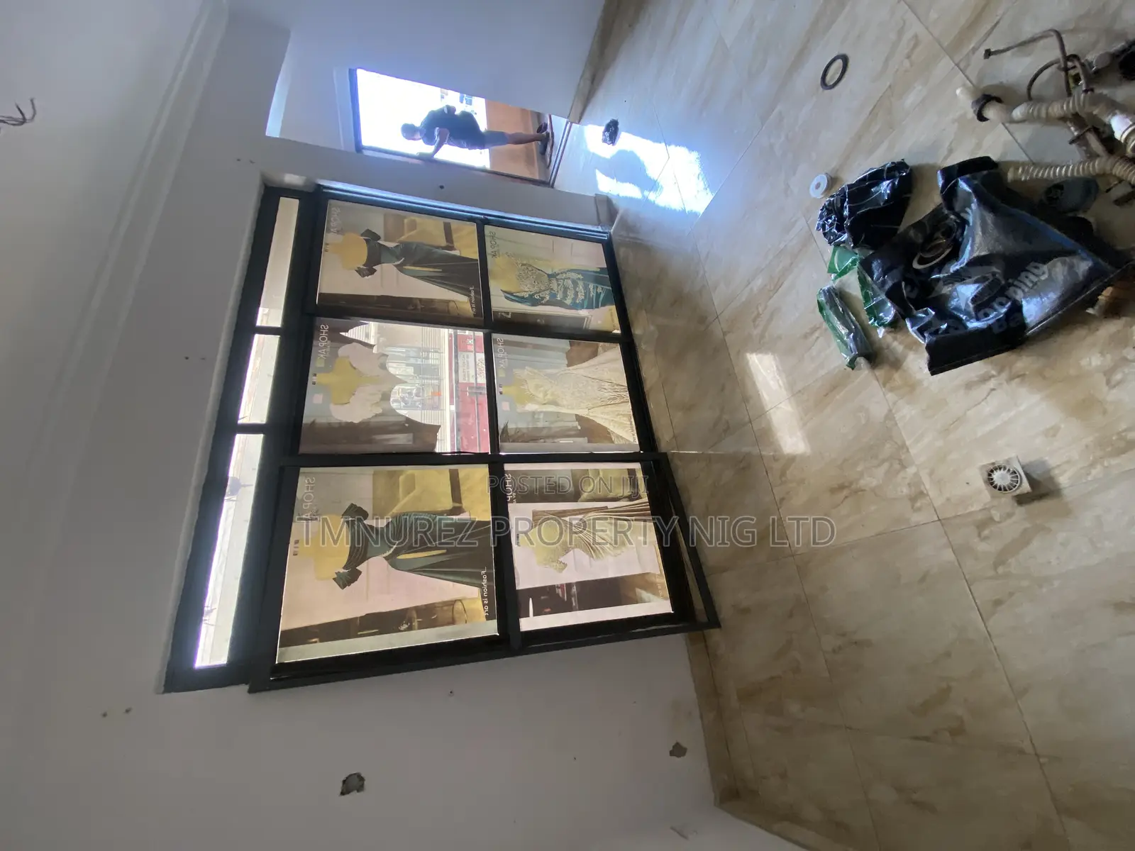 Commercial Apartment to Let