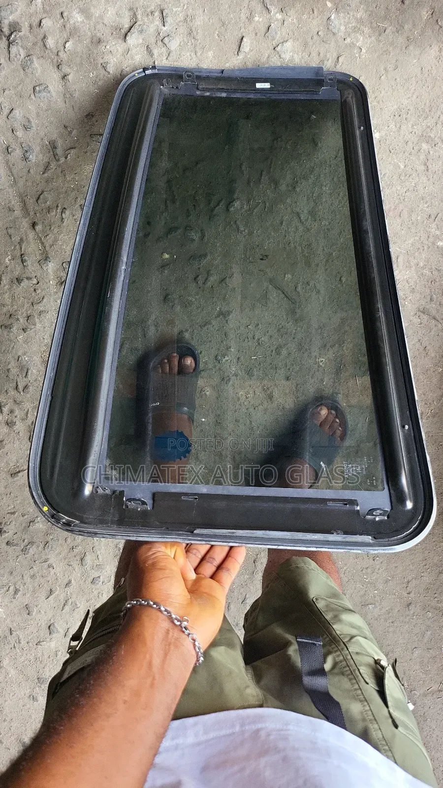 Toyota Highlander 2012 Sunroof Glass We Deliver and Install