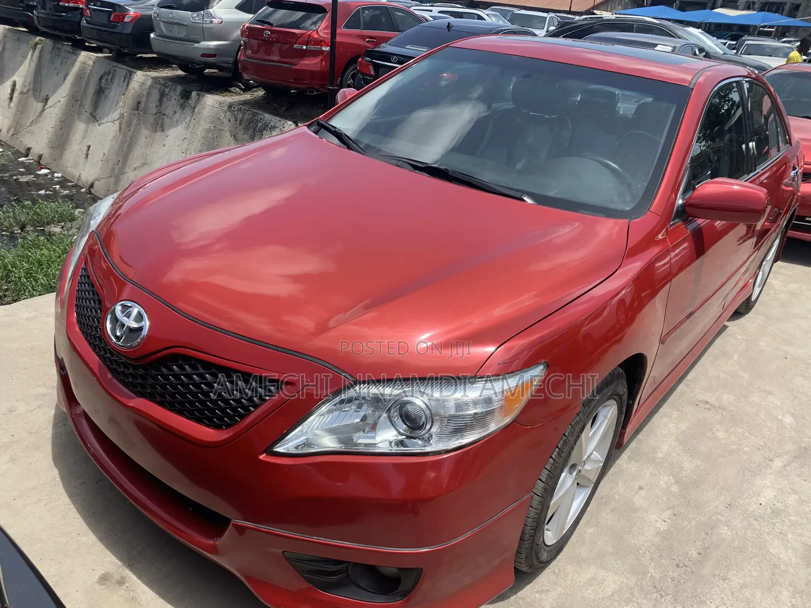 Toyota Camry SE V6 4dr Sedan (3.5L 6cyl 6A) 2011 Red