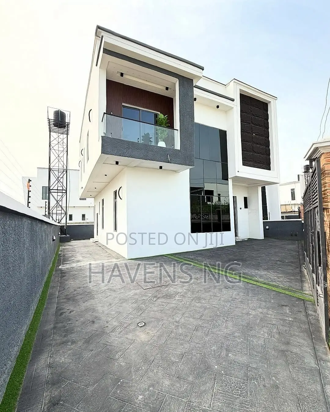 4bdrm Duplex in Lekki Phase 1 for sale