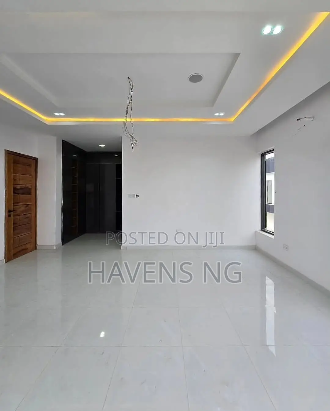 5bdrm Duplex in Lekki Phase 1 for sale