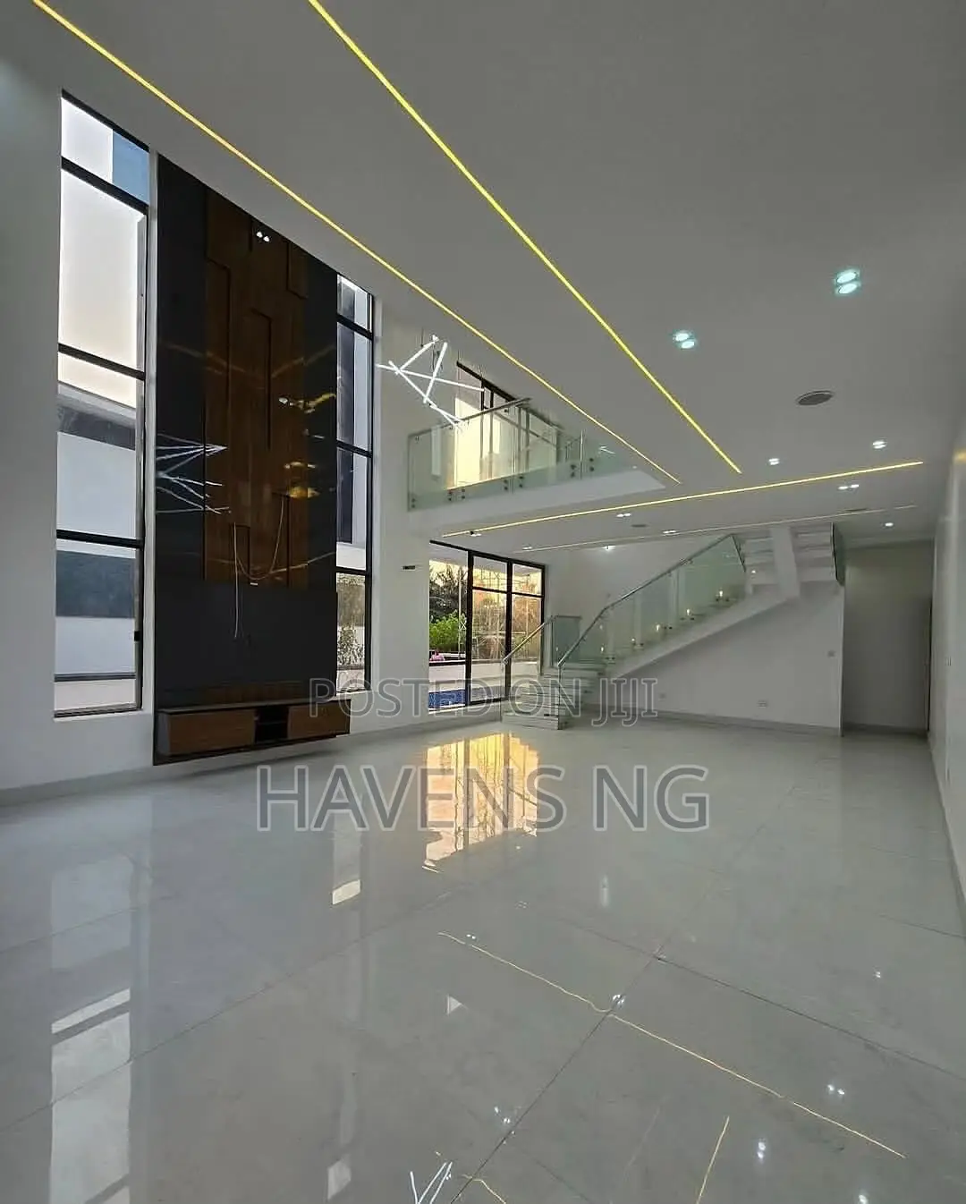 5bdrm Duplex in Lekki Phase 1 for sale