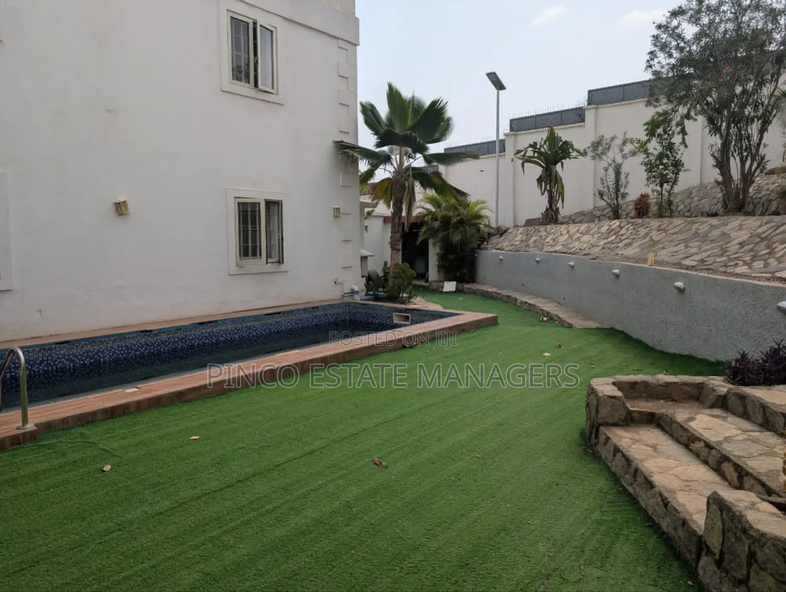 6bdrm Mansion in Guzape District for sale