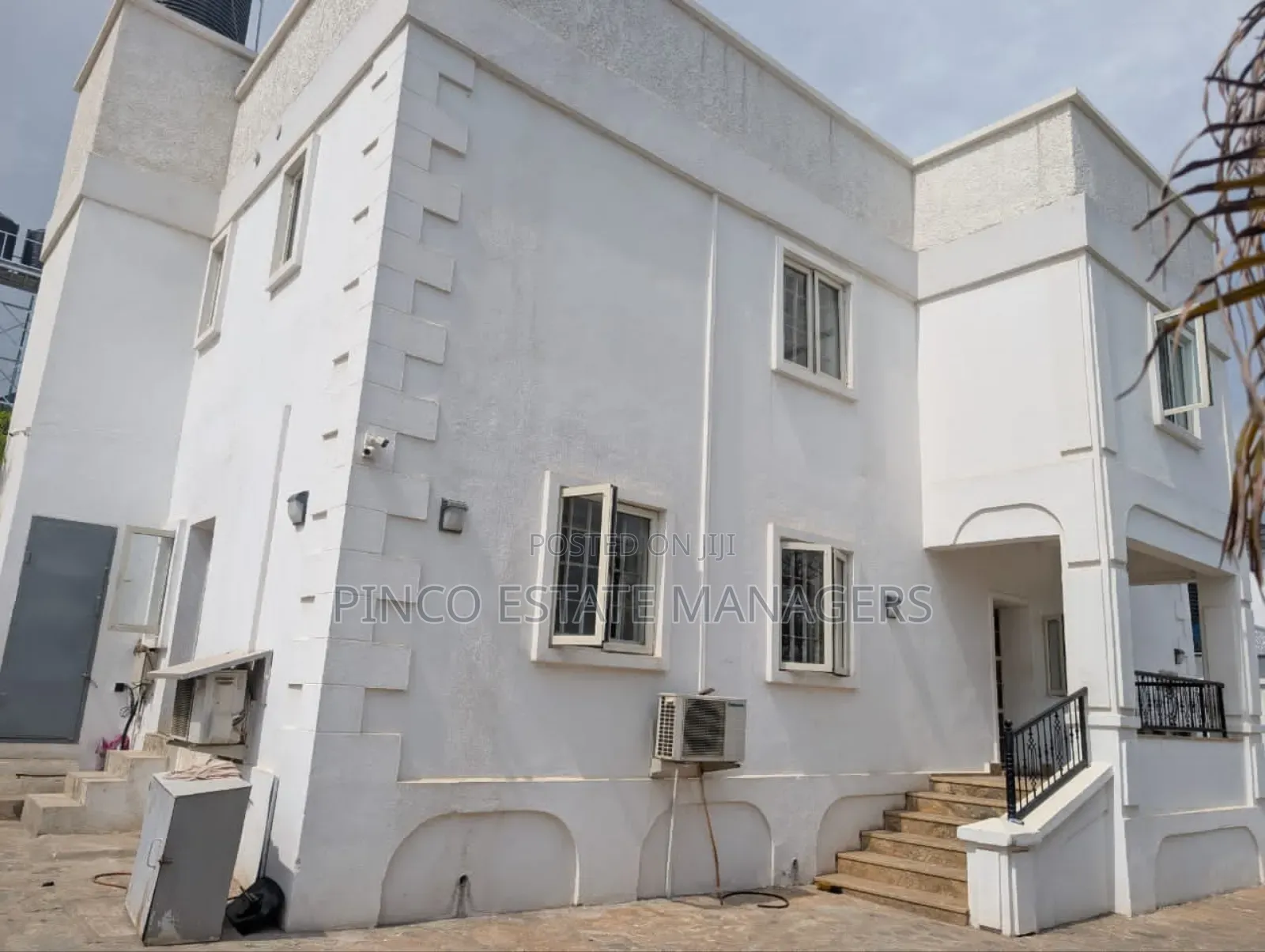 6bdrm Mansion in Guzape District for sale