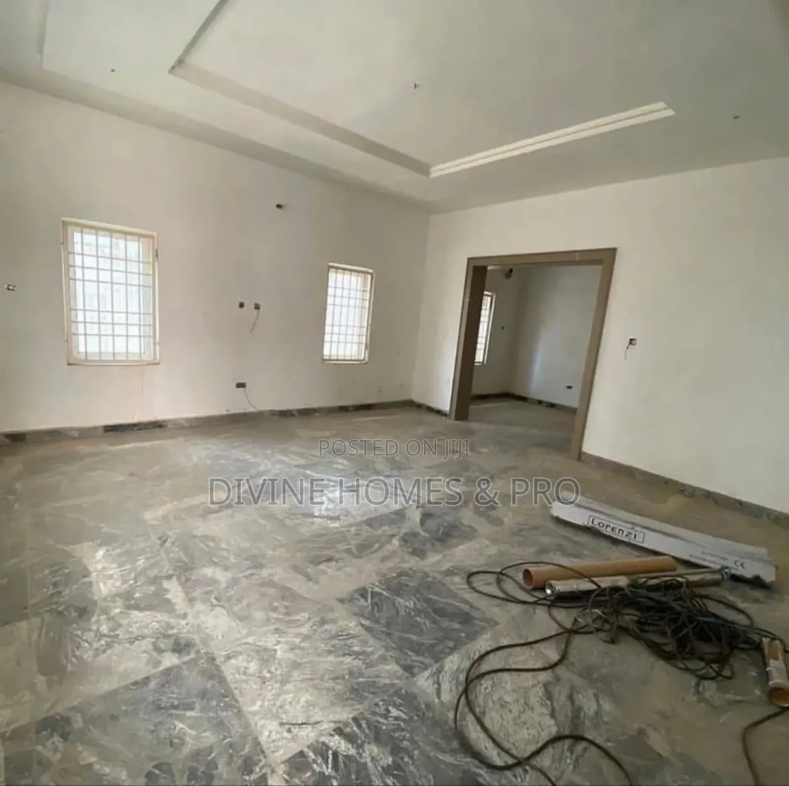 5bdrm Duplex in Guzape District for sale